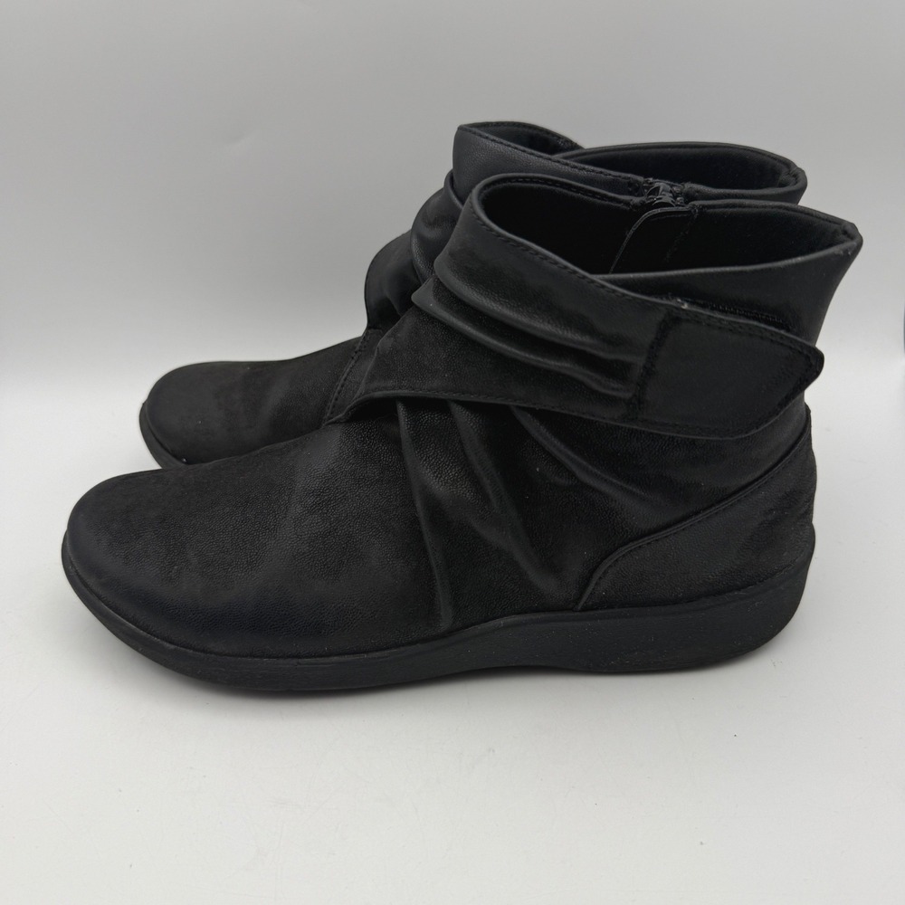 Clarks Cloudsteppers Boots Womens 8.5 Black Ruched Side Zip Booties Casual